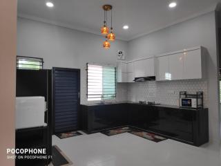 Villa Gong Badak, Kuala Terengganu - 1