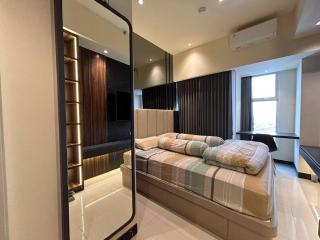Cozy Apartment on Top of Pakuwon City Mall - Surabaya - 9