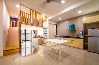 KidsCastle 002 Playroom & Slide Walk to Legoland JB - 2