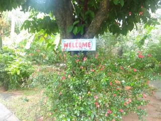 Gigi's Self Catering Apartment - Port Glaud - 4
