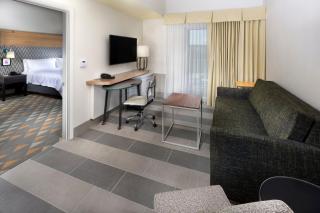 Holiday Inn & Suites Arden - Asheville Airport by IHG - Arden - 1