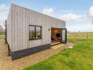 2 bed in Ventnor 87188 - Godshill - 0
