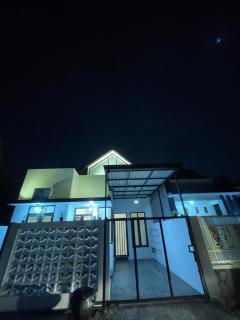 seVilla Guest House Pasuruan - 7