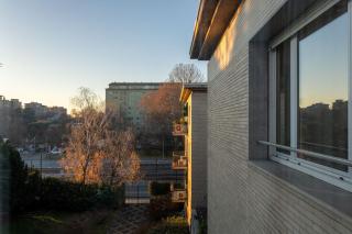 Serra 2br Apartment With Terrace by Halldis - Milaan - 4