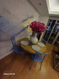 Upmarket City Apartment Mountain Views - Cape Town - 4
