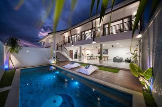 *Luxury Astaga Villa 2*Modern*Billiard*Paddy View* - Canggu - 0