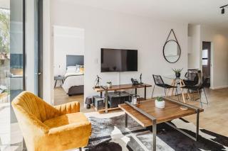 207 Le Jardin - George - 7