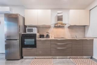 Chic Retreat in the Heart of Tigne Sliema - 6