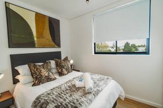 301 Le Jardin - George - 5