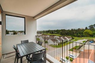 301 Le Jardin - George - 9