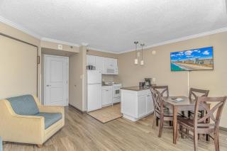 Immaculate Ocean View Suite!-Caravelle Resort 1004-Sleeps 6 Guests! - Myrtle Beach - 5
