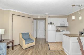 Immaculate Ocean View Suite!-Caravelle Resort 1004-Sleeps 6 Guests! - Myrtle Beach - 2