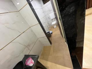 Blueberry Budget Hotel - Shirdi - 8