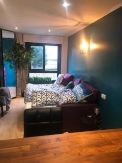 PARIS Centre Saint-Germain Montparnasse métro Vavin RER Port Royal - Paris - 6