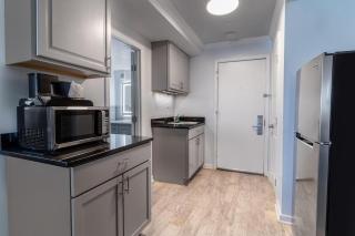 Oceanfront Views, Private Porch, 1st Flr, King Bed - 7