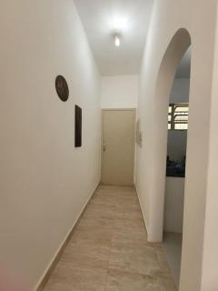 Cantinho Pérola do Atlântico - Apartamento familiar a duas quadras da praia e com duas vagas de garagem cobertas - Guarujá - 3