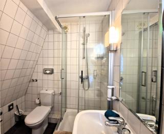 Hotel Fährhaus Niederkleveez - Bösdorf - 6