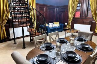 The Old Brewery Boardroom - Winchester City Centre - Unique Property - Free Parking - Sleeps 6 - by XPlus Stays - 9