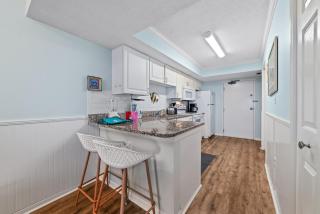 Ocean House II 2205 - 4