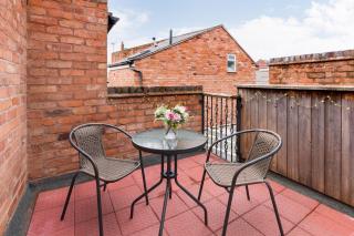 Duplex Loft Apartment with Balcony & Private Entrance in JQ Birmingham - Birmingham - 7