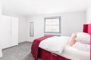 Duplex Loft Apartment with Balcony & Private Entrance in JQ Birmingham - Birmingham - 4