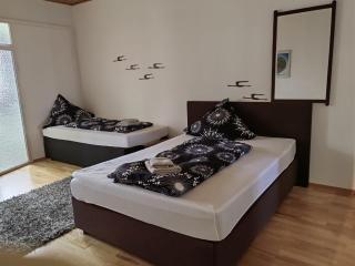 Pension & Appartments Landhaus Bettina Fulda - 1