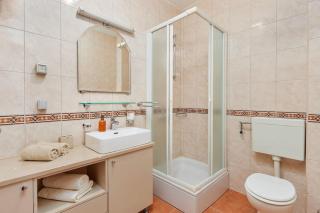 Spacious 1Bedroom on the Main Square of Kotor - Kotor - 8