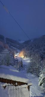 Anikaapartman, Brzeće - 1