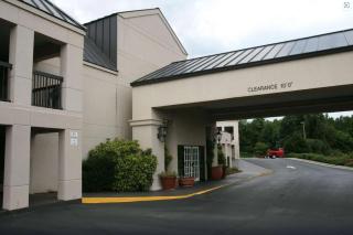 Travelodge by Wyndham Roanoke - Roanoke - 0