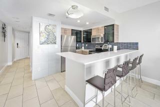 Luxury 9th Floor 1 BR Condo Direct Oceanfront Daytona Beach - Daytona Beach - 6