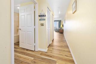 Luxury 17th Floor 1 BR Condo Direct Oceanfront Wyndham Ocean Walk Resort Daytona Beach | 1702 - Daytona Beach - 1