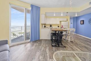 Luxury 6th Floor 2 BR Condo Direct Oceanfront Wyndham Ocean Walk Resort Daytona Beach | 601 - Daytona Beach - 1