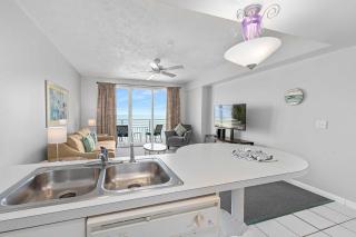 Luxury 7th Floor 1 BR Condo Direct Oceanfront Wyndham Ocean Walk Resort Daytona Beach | 708 - Daytona Beach - 5