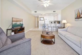 Luxury 18th Floor 1 BR Condo Direct Oceanfront Wyndham Ocean Walk Resort Daytona Beach | 1808 - Daytona Beach - 7
