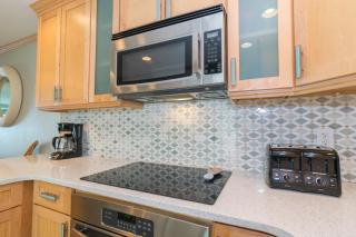 Seaside Beach House 101 - Holmes Beach - 3