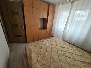 Apartament 2 camere etaj 4 din 4 - Craiova - 1