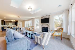 3BR Riverfront Home with kayaks and Game room - 5