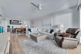 Romar House 401B - 6