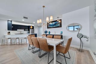 Romar House 401B - 2