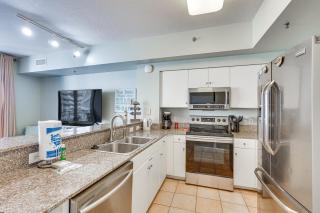 Panama City Beach Apt with Balcony and Ocean View! - Panama City Beach - 3