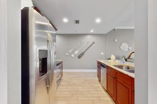 Reflections at Bay Point #306 - 1