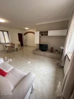 Lecasedialex it Casa Wuilly - La Loggia - 4