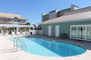 Remodeled 3 Bedroom Beach Condo - In the Heart of Destin! - 3