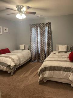 Spacious Home Near Shaw - Sumter - 4