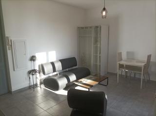 "Doux Refuge"-Meublé de Tourisme 3 étoiles -Résidence "Les Logis de Béziers"-Garage optionnel-Cœur de ville-Plages à 16km ! - Béziers - 2