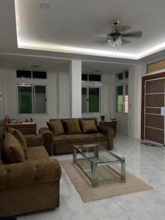 Thai- American Home with swimming pool - Chiang Mai - 8