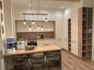 Home Away From Home Apartment- City center - longer term rates available - Pula - 0