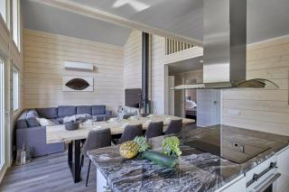 Holy Moly by Hilla Villas - 8