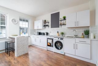 Stylish apartment in the heart of Kingston town centre - Kingston upon Thames - 1
