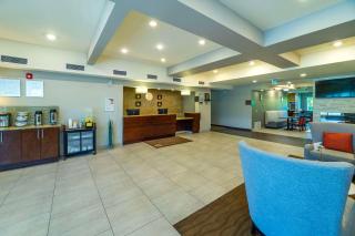 Comfort Inn & Suites - Terrace - 5